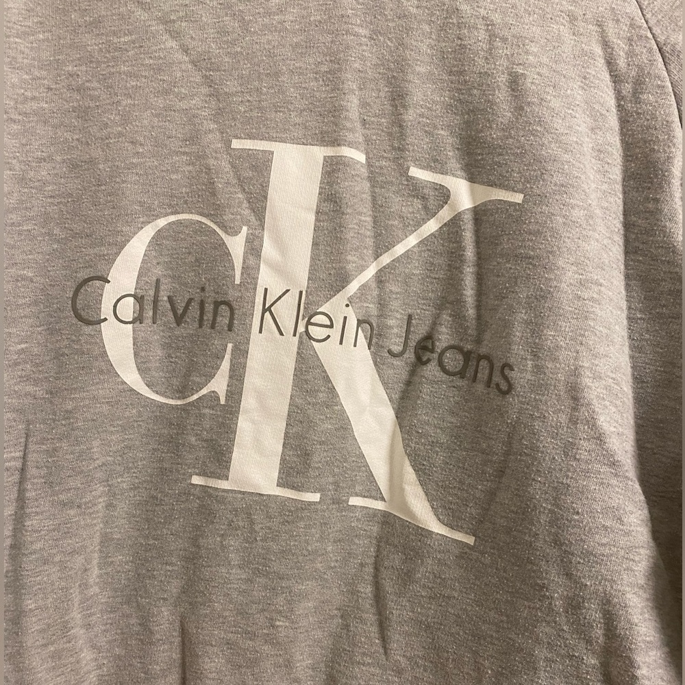 Calvin Klein Women’s Size Large Short Sleeve Hooded Sweatshirt